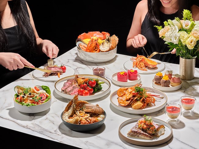 The Lobster Extravaganza at Crossroads Buffet