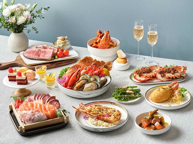 The Lobster Extravaganza at Crossroads Buffet