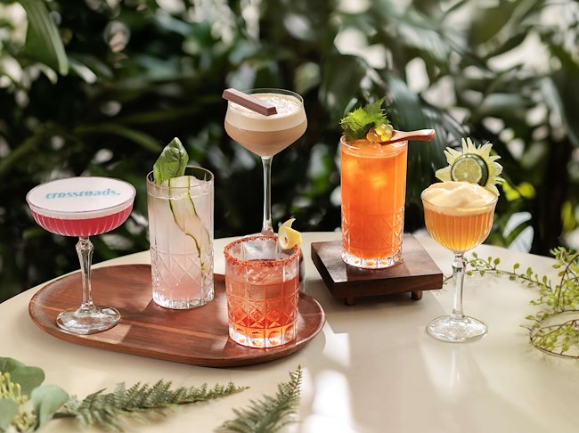 Summer Botanical Collection