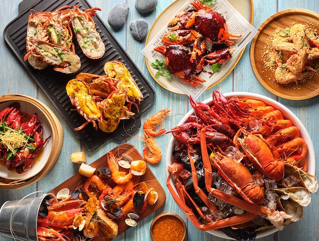 A Taste of the Ocean at Crossroads Buffet
